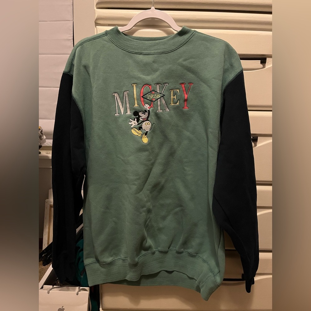 vintage disney mickey mouse crewneck